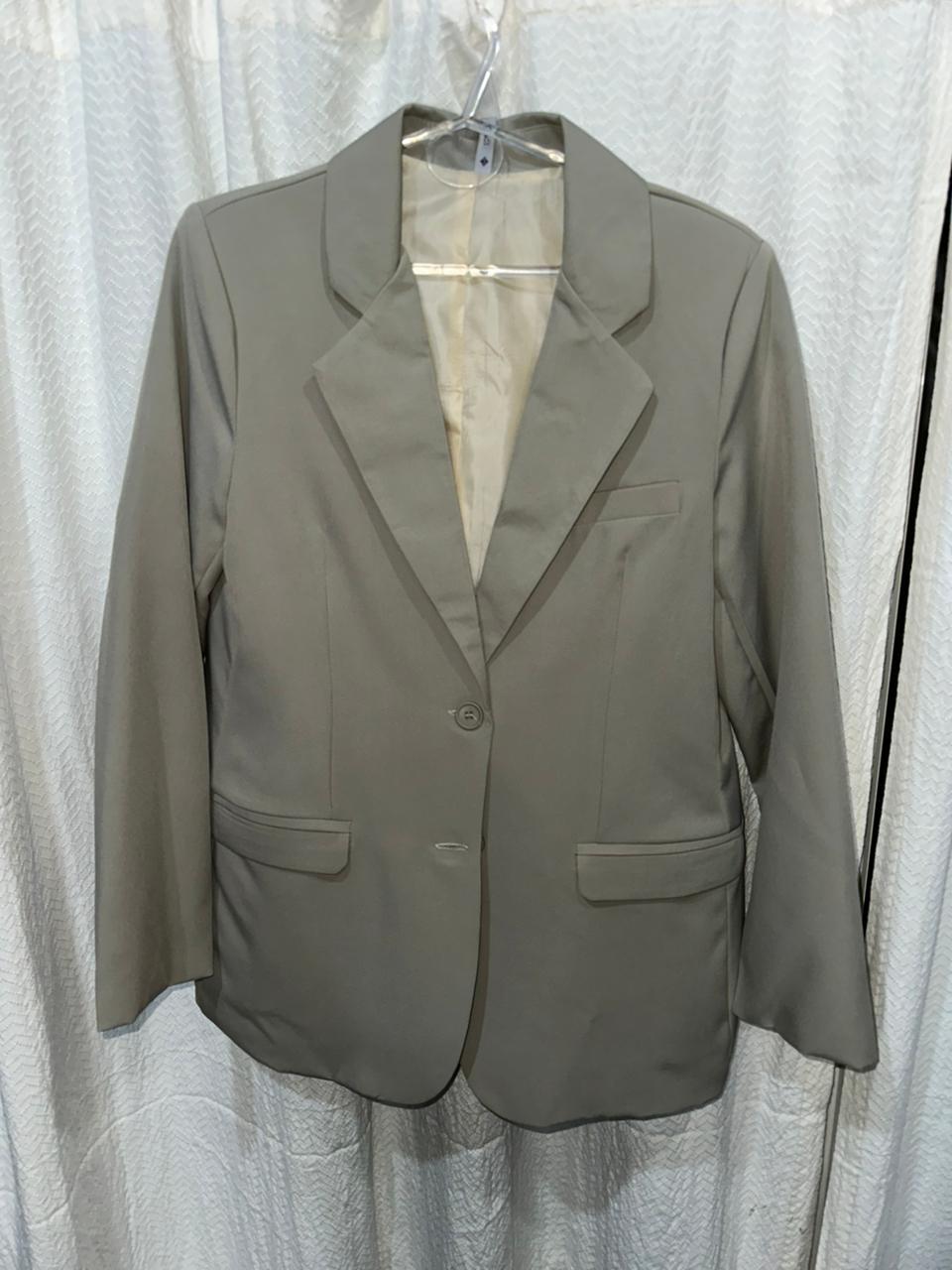 Blazer clásico beige