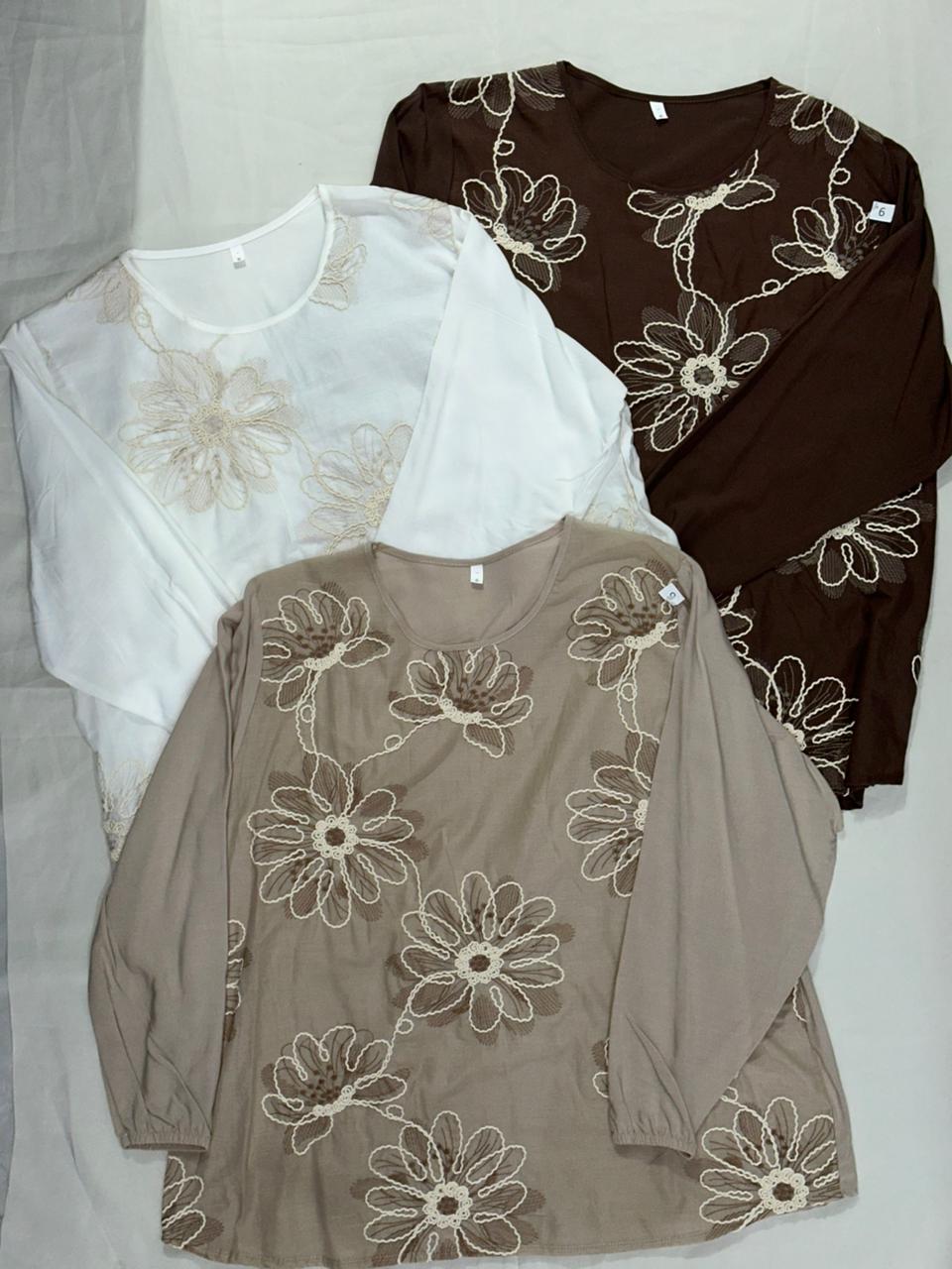 Blusa fibrana bordado
